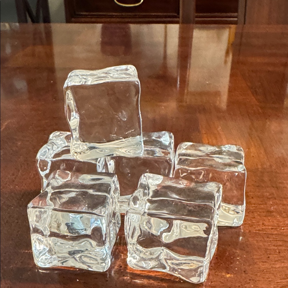 Department Dept 56 Pack of 6 Acrylic Ice Cubes 1.5"  Holiday Christmas Scene